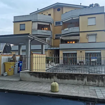 Apartment A Due Passi Dal Mare